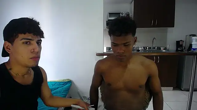 Snapshot of black_men9 chatting on April 8, 2026, 10:21 pm black men9 online show from April 8, 2026, 10:21 pm