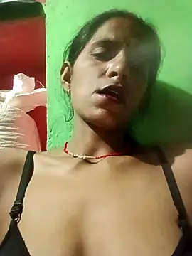 Maya Big55A online show from April 18, 2026, 9:48 pm