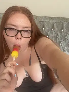 AnnieAinsx online show from July 7, 2026, 7:45 am
