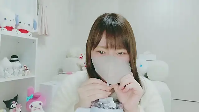 Snapshot of yuyuchan__ chatting on February 11, 2026, 11:59 am yuyuchan online show from February 11, 2026, 11:59 am