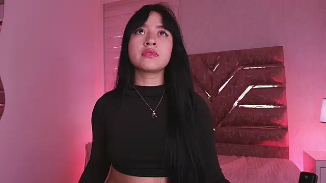 sofia go  online show from May 14, 2026, 12:01 pm