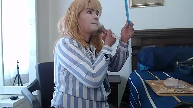 evelynsmithco online show from January 17, 2026, 2:11 pm