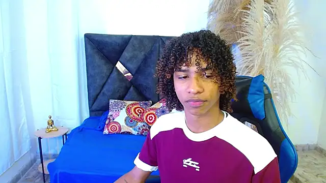 angelll18  online show from March 21, 2026, 8:34 pm