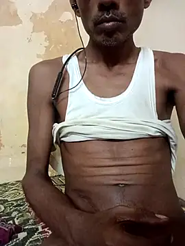 Akash32y online show from December 17, 2025, 8:37 pm