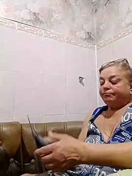 Snapshot of LinaLight88 chatting on February 13, 2026, 8:16 pm LinaLight88 online show from February 13, 2026, 8:16 pm