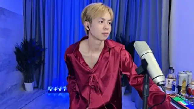 Snapshot of hafabva chatting on March 12, 2026, 2:01 pm hafabva online show from March 12, 2026, 2:01 pm