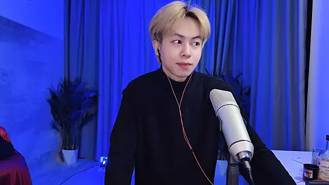 Snapshot of hafabva chatting on March 27, 2026, 11:43 am hafabva online show from March 27, 2026, 11:43 am