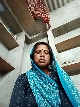 Shreya pandit online show from March 17, 2026, 11:08 pm