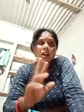 Shreya pandit online show from April 25, 2026, 6:16 pm