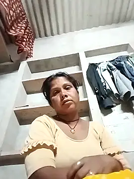 Shreya pandit online show from April 26, 2026, 10:18 pm