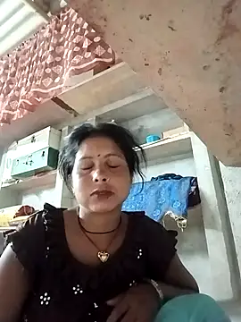 Shreya pandit online show from May 6, 2026, 12:19 am