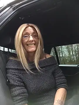 Sacha Scorp online show from March 16, 2026, 3:27 pm