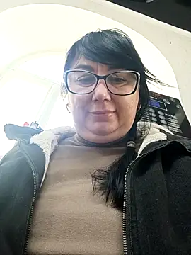 MariSwan222 online show from April 15, 2026, 7:59 am