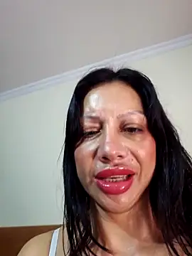 Grace Velvet online show from April 2, 2026, 9:18 am