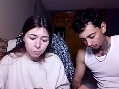 sorbetedeframbuesa68 online show from February 17, 2026, 7:31 pm