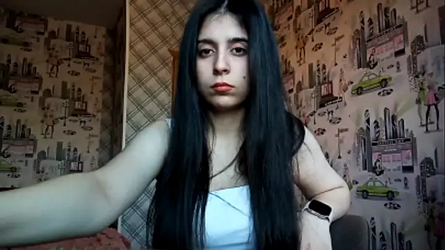 WaltraudPattie online show from January 7, 2026, 11:07 pm