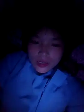 May-Ne online show from April 15, 2026, 3:52 pm