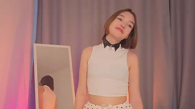 Leyla crsh online show from January 10, 2026, 5:31 am