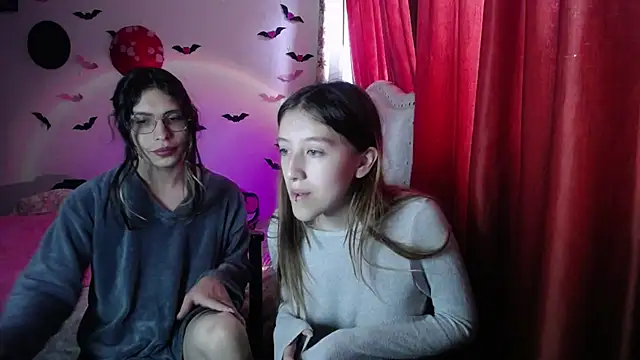 Briar y Blair online show from April 7, 2026, 3:34 pm