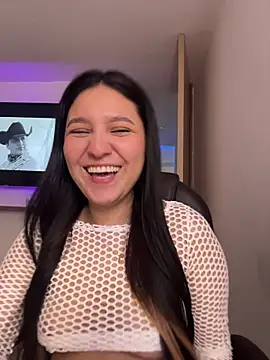 Camila sanchez25 online show from April 9, 2026, 7:41 pm