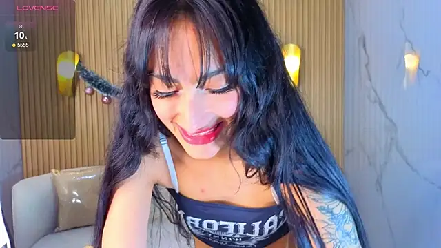 Tifany Tx online show from February 9, 2026, 8:02 pm