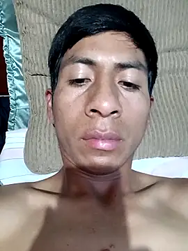 santhiago19 online show from December 17, 2025, 12:16 am