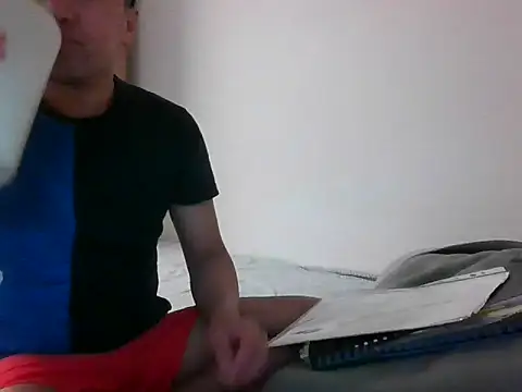 sweetpinoy2027 online show from February 9, 2026, 8:07 am