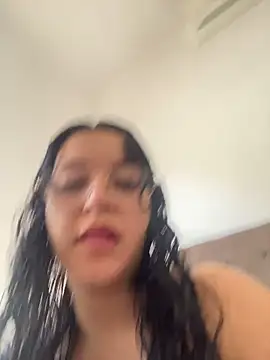 mayhoneyhot online show from July 31, 2026, 5:34 pm