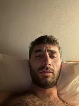 Josedmrx online show from December 17, 2025, 9:32 pm
