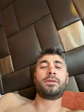 Josedmrx online show from March 31, 2026, 5:46 pm