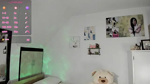 Snapshot of VEROSlen- chatting on February 5, 2026, 3:33 am VEROSlen- online show from February 5, 2026, 3:33 am