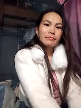 Snapshot of Girl_cutee chatting on February 3, 2026, 10:37 pm Girl cutee online show from February 3, 2026, 10:37 pm