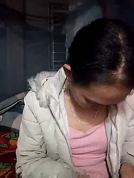 Snapshot of Girl_cutee chatting on February 4, 2026, 12:55 pm Girl cutee online show from February 4, 2026, 12:55 pm