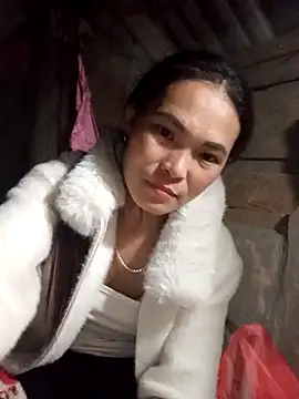 Snapshot of Girl_cutee chatting on February 19, 2026, 11:50 am Girl cutee online show from February 19, 2026, 11:50 am