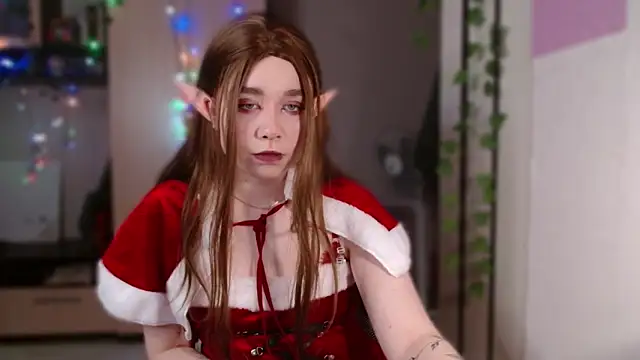 Yuly Soft online show from December 22, 2025, 5:10 pm