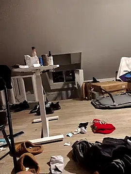 joaquinvaladez online show from March 26, 2026, 4:40 am