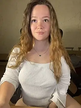 CaramelleSugarr online show from April 16, 2026, 5:58 pm