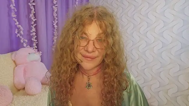 EvaTemptt online show from February 22, 2026, 3:32 pm