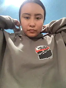 Venuz Rivers  online show from February 3, 2026, 1:16 pm