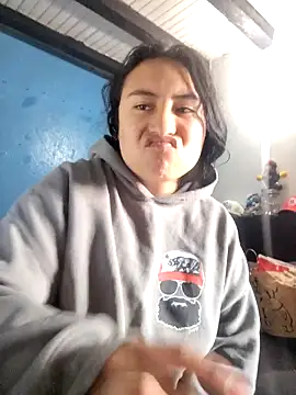 Venuz Rivers  online show from February 11, 2026, 1:49 pm