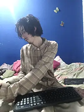 sk8-boy online show from March 25, 2026, 11:22 pm