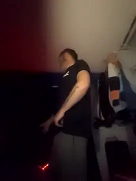 Snapshot of UnhappyDawn773 chatting on April 15, 2026, 9:15 pm UnhappyDawn773 online show from April 15, 2026, 9:15 pm