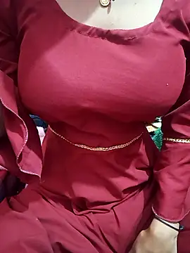 Snapshot of Tanya_mital12 chatting on January 17, 2026, 7:13 am Tanya mital12 online show from January 17, 2026, 7:13 am