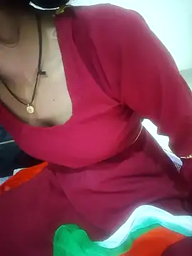 Snapshot of Tanya_mital12 chatting on February 18, 2026, 5:03 am Tanya mital12 online show from February 18, 2026, 5:03 am