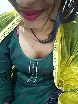 Snapshot of Tanya_mital12 chatting on March 2, 2026, 8:43 am Tanya mital12 online show from March 2, 2026, 8:43 am