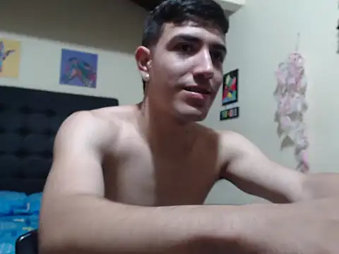 thiago collins9 online show from February 21, 2026, 7:37 pm