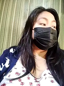 Snapshot of Anee_123 chatting on February 10, 2026, 2:15 am Anee 123 online show from February 10, 2026, 2:15 am