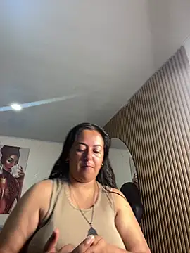 evelyn harpeery online show from May 21, 2026, 10:55 am