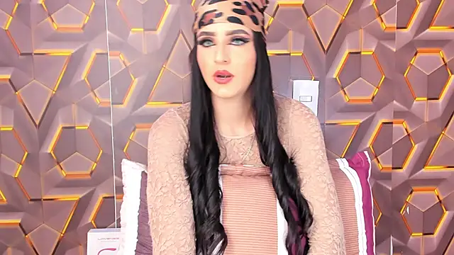 katia Gray2 online show from April 5, 2026, 5:21 pm