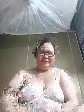 Snapshot of cuncon7700 chatting on March 3, 2026, 11:32 pm cuncon7700 online show from March 3, 2026, 11:32 pm